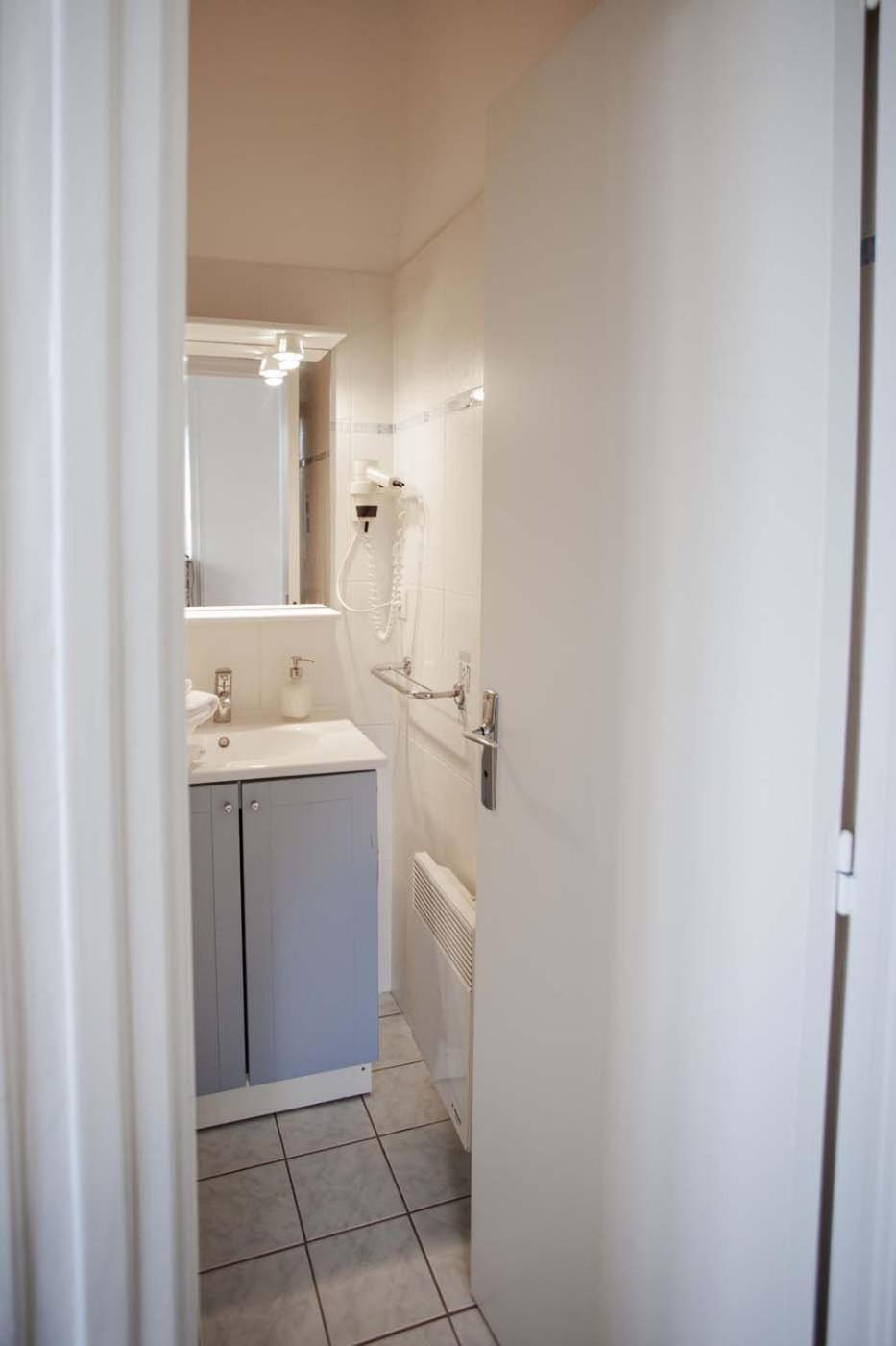 Residence Le Roc Fleuri Saint-Malo Phòng bức ảnh